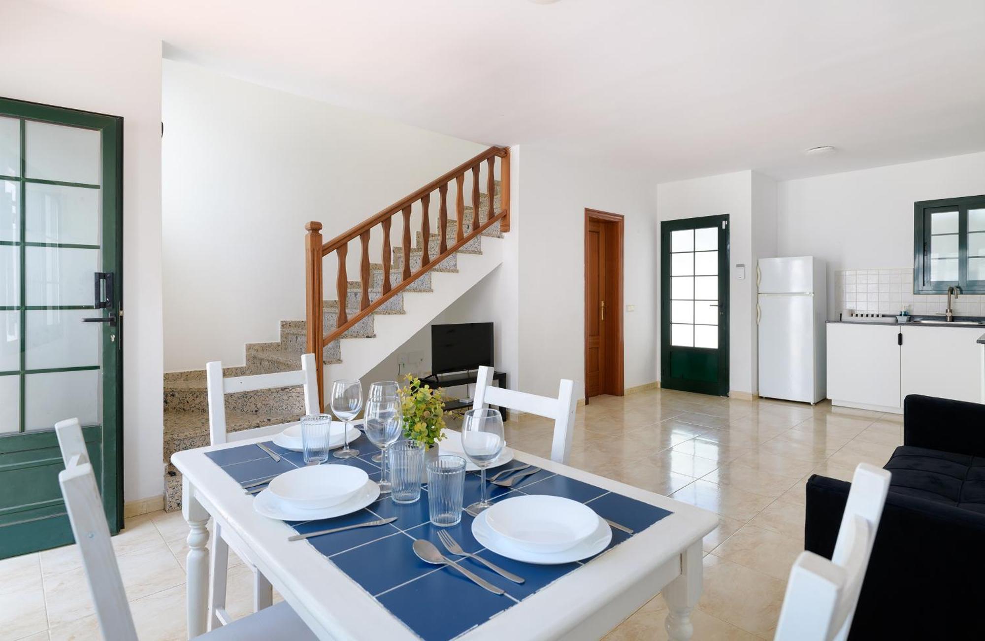 Villa Montserrat De Playa Blanca Екстериор снимка